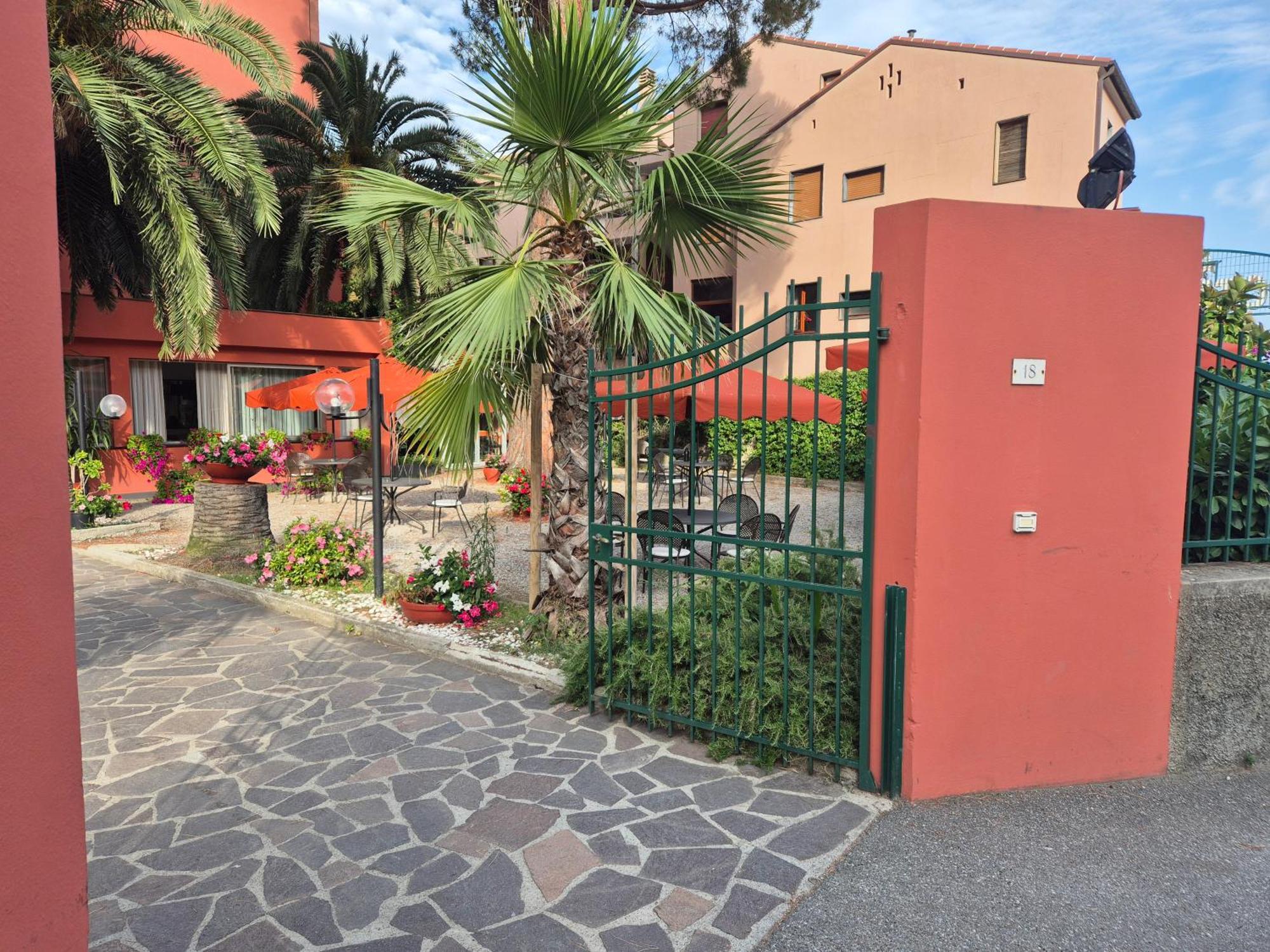 Deluxe 4 Bedrooms In Fegina Monterosso 蒙特罗索阿尔马雷 外观 照片